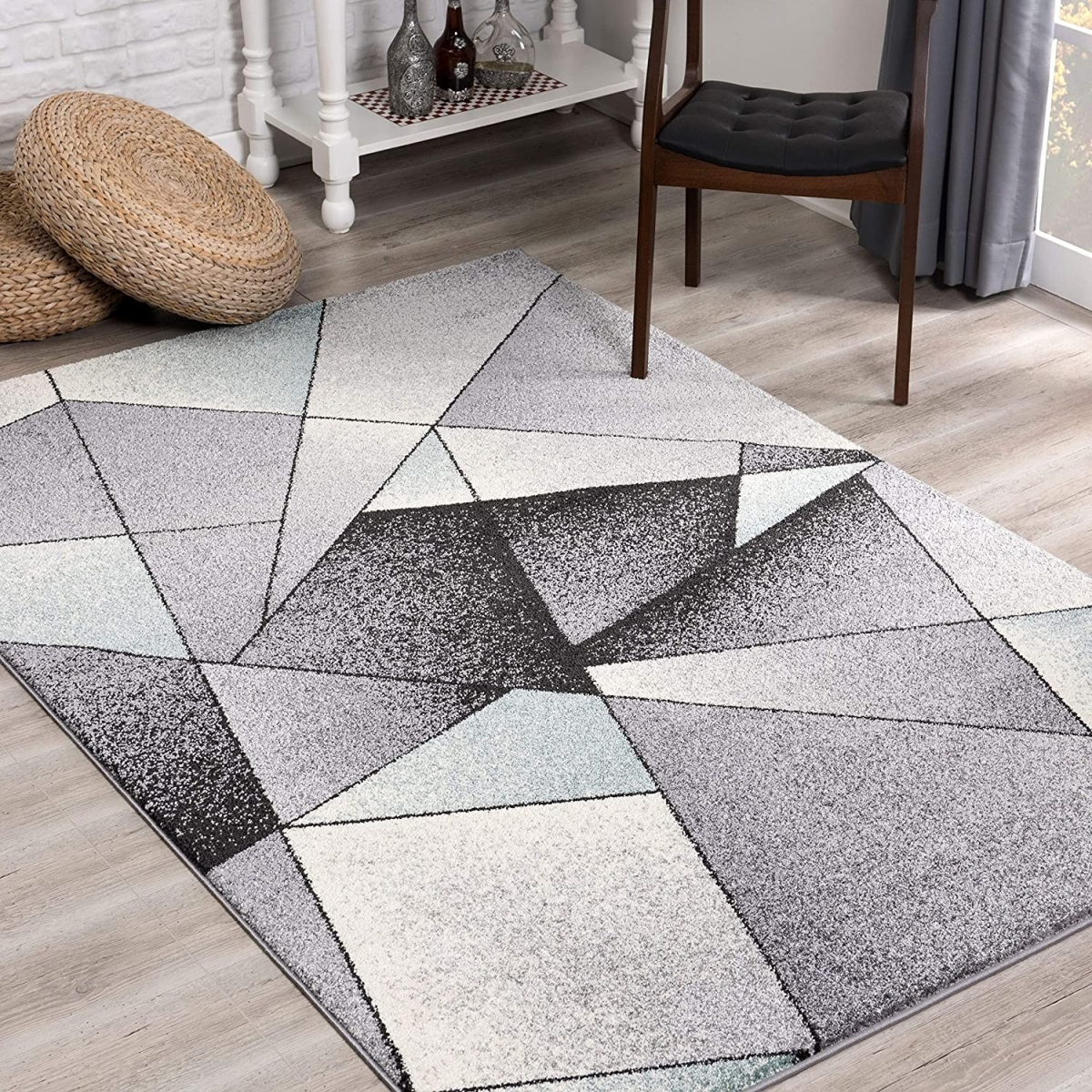 390328 4 x 6 ft. Gray & Blue Prism Pattern Area Rug
