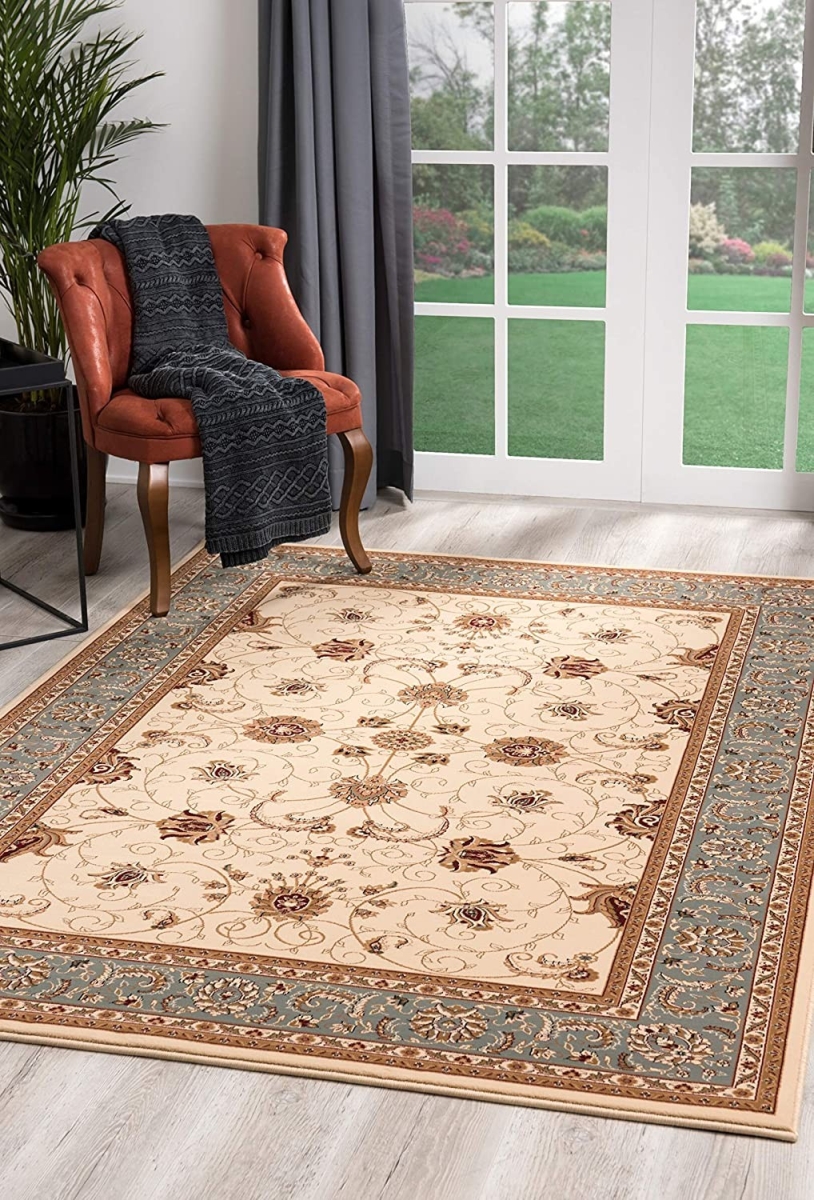 4 x 6 ft. Cream & Blue Traditional Area Rug