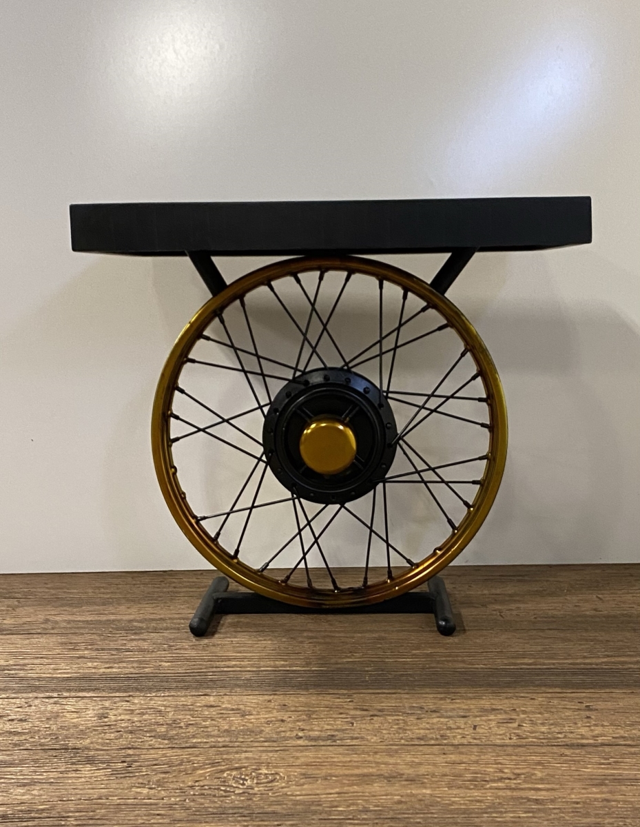 22 x 14 x 23.5 in. Black & Gold Wheel Accent Table