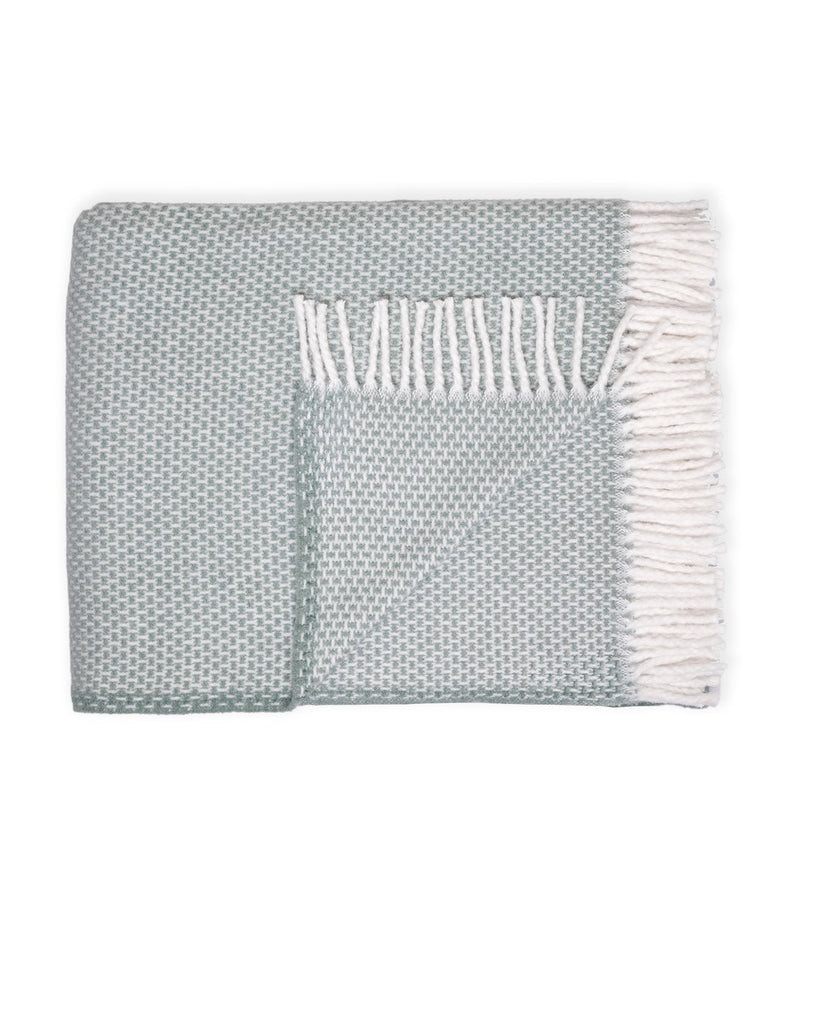 475700 Soft Links Pattern Throw Blanket, Sage