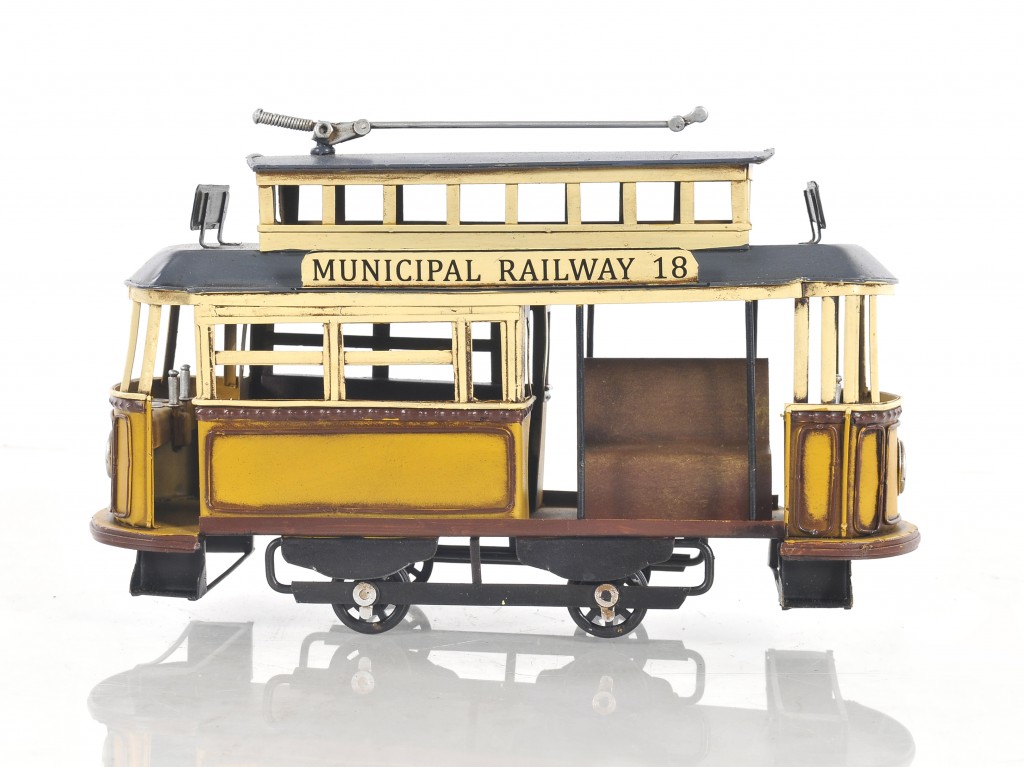 401135 Railway Cable Car Sculpture