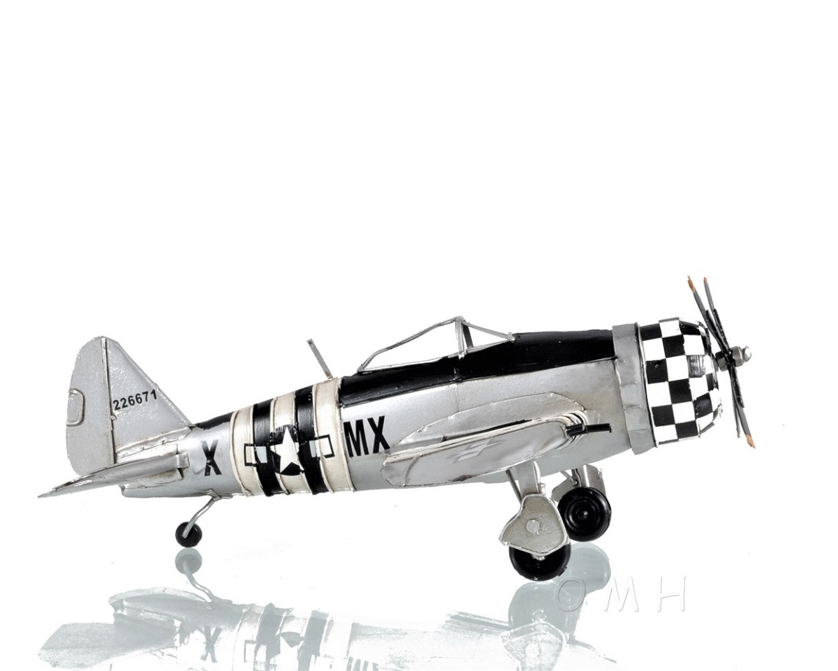 Picture of HomeRoots 401148 C1943 Republic P-47 Thunderbolt Sculpture