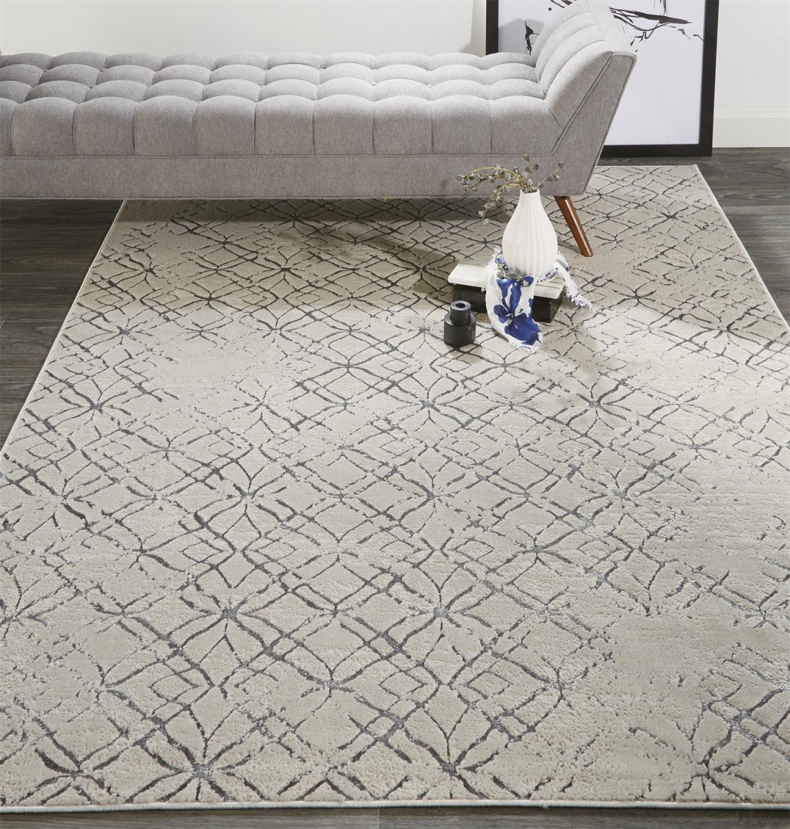 511504 0.39 x 156 x 240 in. Silver Gray & White Abstract Rectangle Area Rug