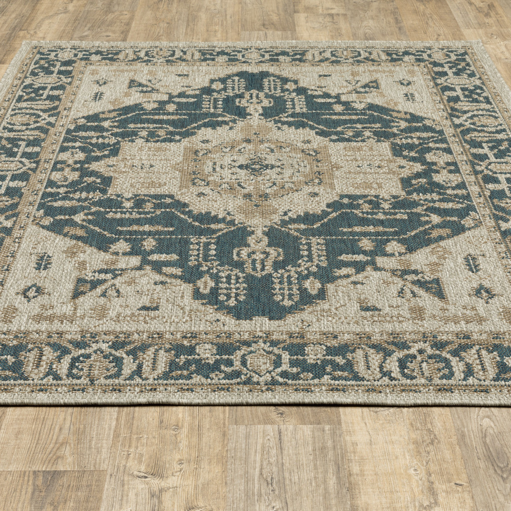 3 x 5 ft. Oriental Stain Resistant Indoor & Outdoor Rectangle Area Rug, Grey