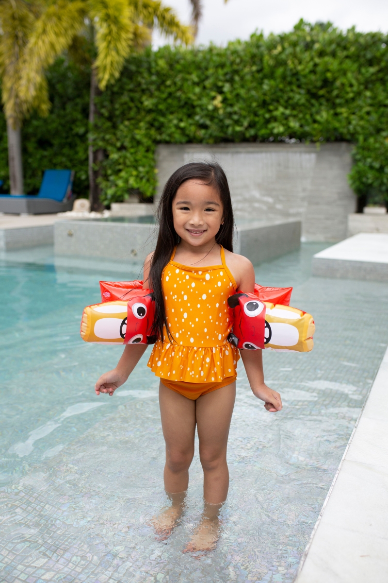 Little Tikes Cozy Coupe 3D Inflatable Arm Floaties -  Fiesta, FI3119632