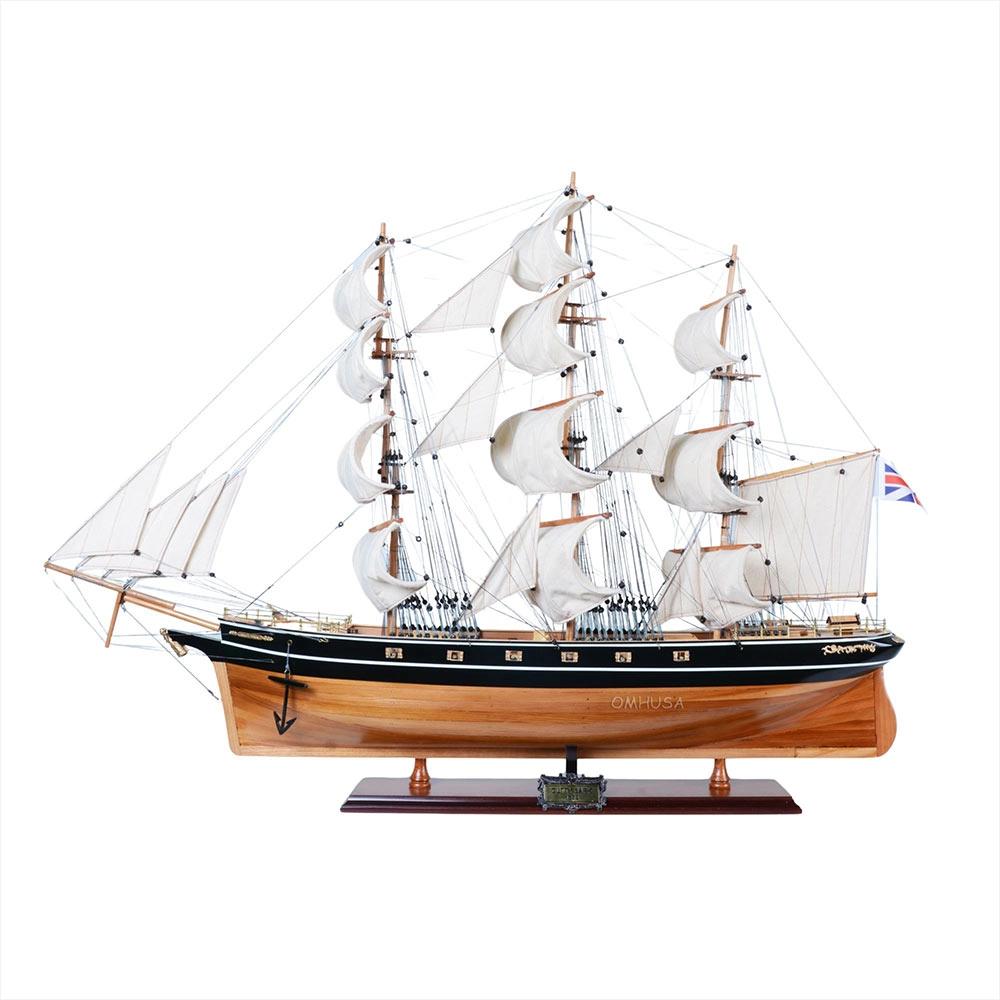 T375C 31 in. Cutty Sark Model Ship - Curved Sails
