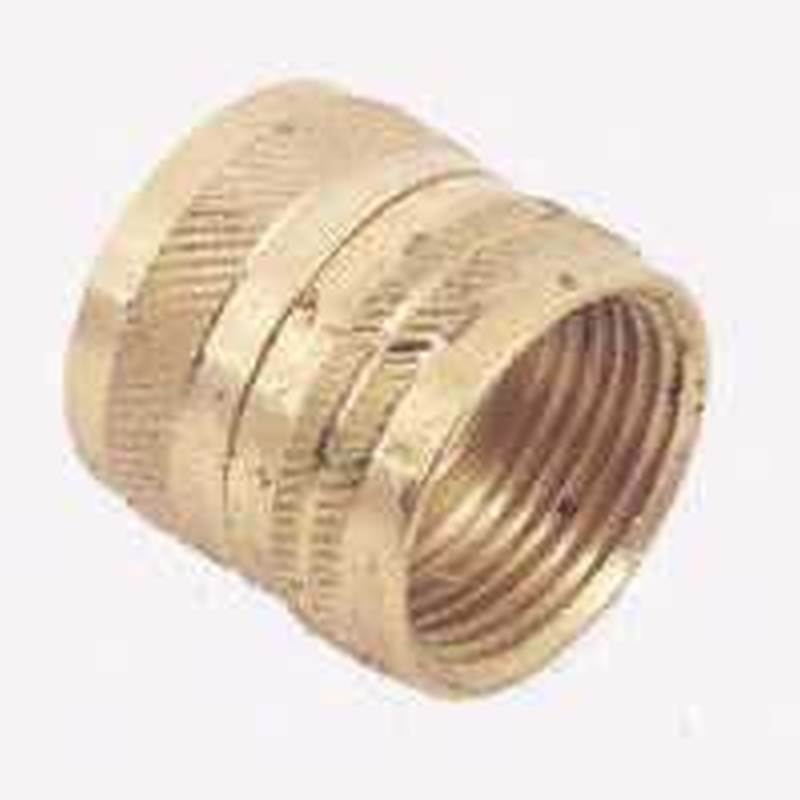 0.75 x 0.75 in. Adapter Hose Swivel, Brass