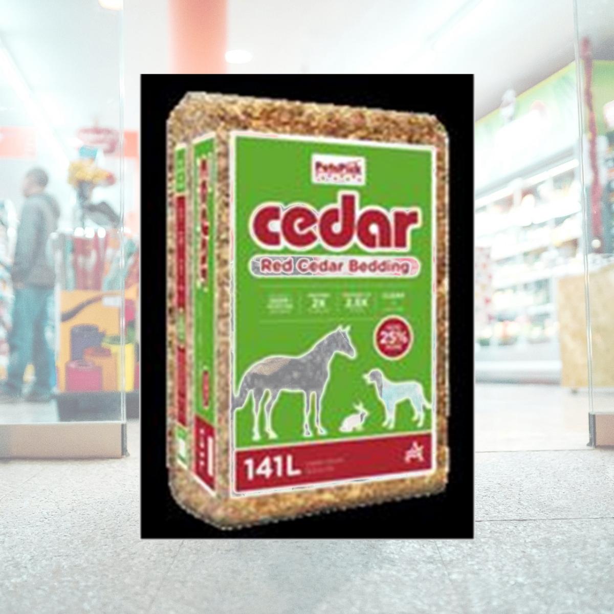 Picture of American Wood Fibers 5288139 0.4 Cubic ft. Shaving Cedar Bedding for Animals