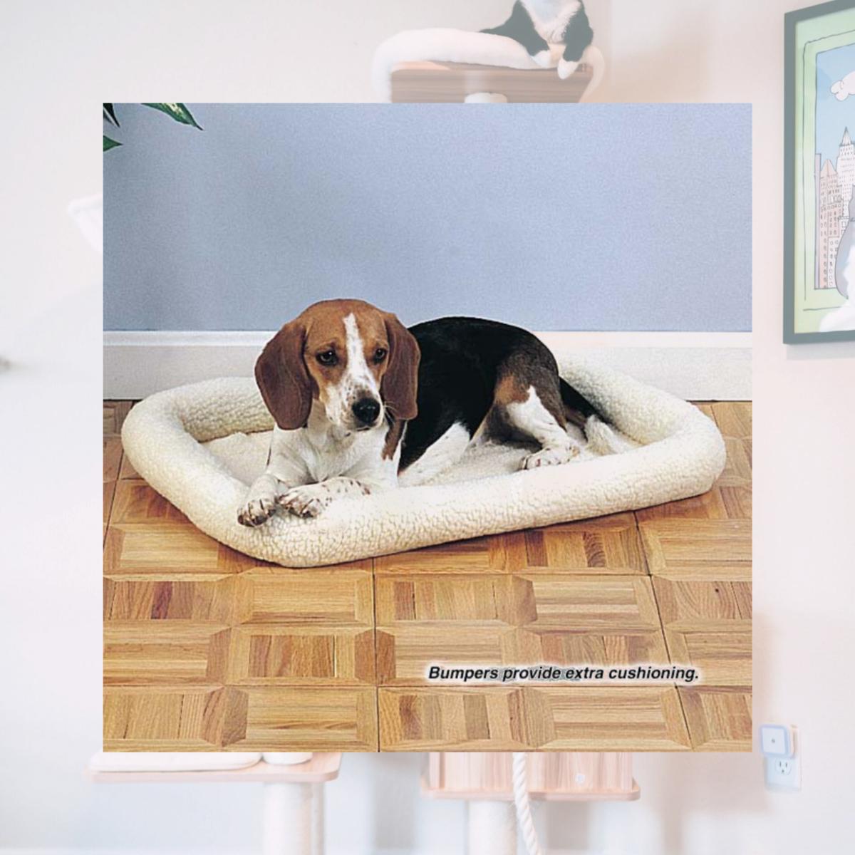 Picture of Pet Pals ZW250 42 Slumber Pet Sherpa Crate Bed 41.75 x 27.75 In Q