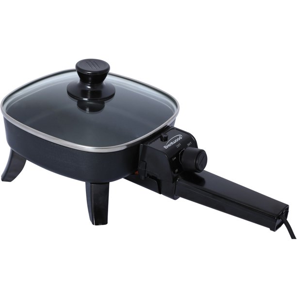 Picture of Brentwood 843631123218 6 in. 600W Nonstick Electric Skillet for Glass Lid & TS-280S 2-Slice Toaster with Extra-Wide Slots Bundle