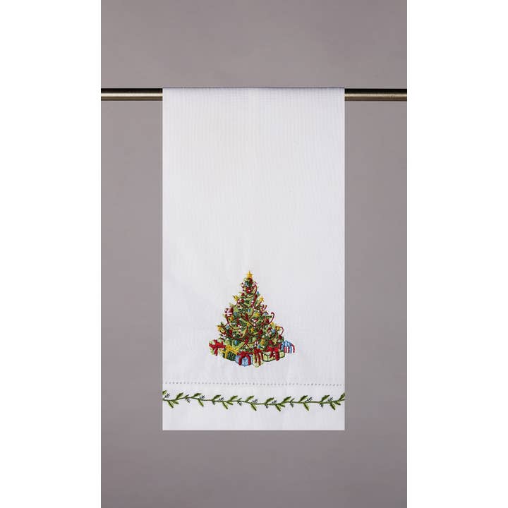 04SERX479WC 14 x 22 in. Tree with Presents Guest Towel, Multi Color
