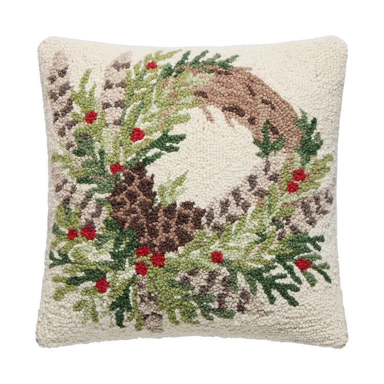 31AV1238C16SQ 16 x 16 in. Pheasant Feather Wreath Poly Filled Hook Pillow