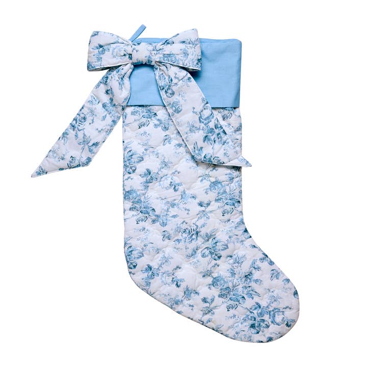 31AV1305MC 15 x 25 in. Quilted Printed Maisie Bow Stocking