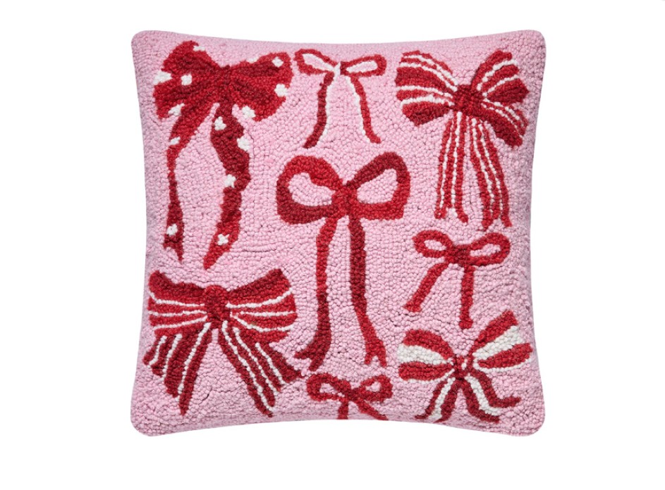 31AV1279C16SQ 16 x 16 in. Holiday Bows Poly Filled Square Hook Pillow