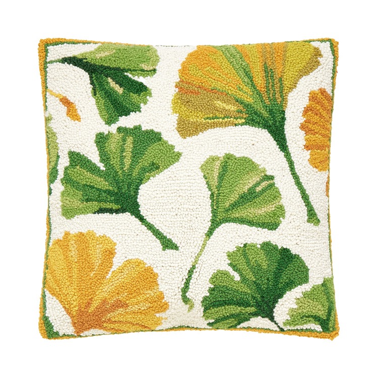 30SER655C18SQ Ginkgos Hook Pillow with Ploy-Filled - 18 x 18 in., 100 Percent Wool, Cotton & Poly