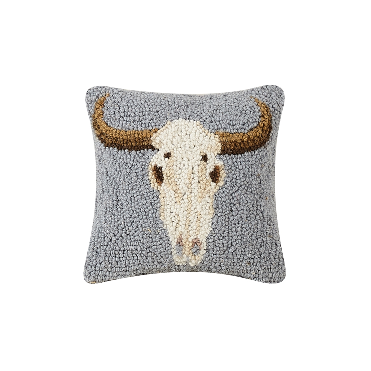 30TG530C08SQ 8 x 8 in. Cow Skull Blown Filled Hook Pillow
