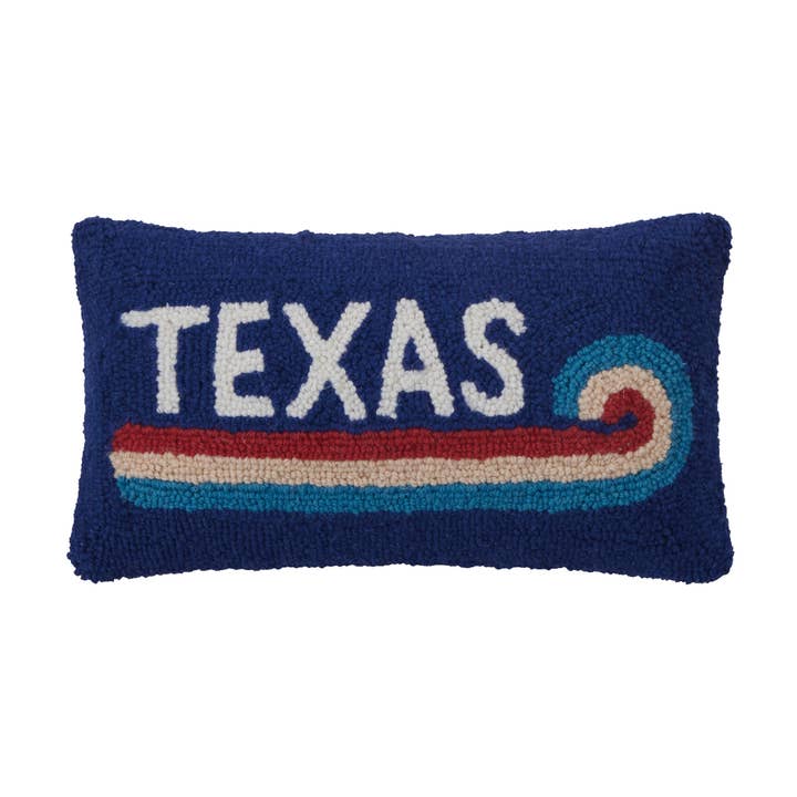 30AV246C16OB 9 x 16 in. Retro Texas Poly Fill Hook Pillow, Multi Color