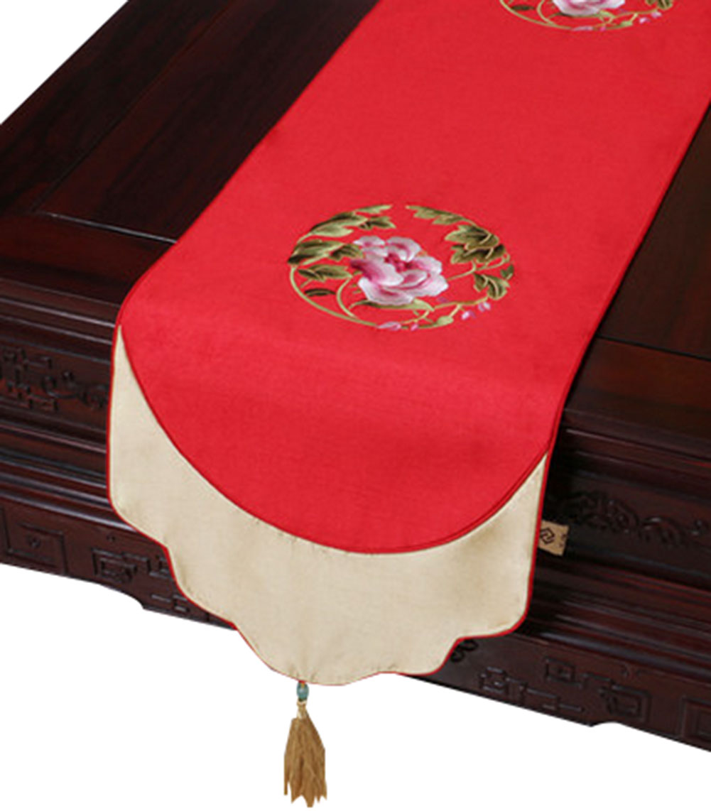 Picture of Panda Superstore PS-HOM3742021-LILY00090 33 x 200 cm Table Runners Modern Embroidery Coffee Tablecloth