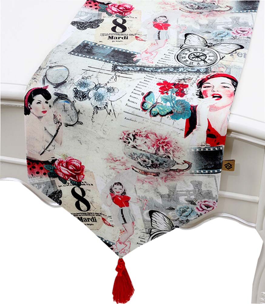 Picture of Panda Superstore PS-HOM3742021-LILY01335 Fashion Runners Coffee Table Cloth, Marilyn Monroe - 33 x 200 cm