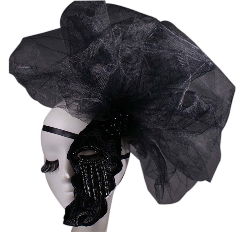 Picture of Panda Superstore PF-TOY2229578011-KELLY00363-RP Elegant Black & Gold Half Face Masquerades Venetian Mask for Halloween Mardi Gras Party