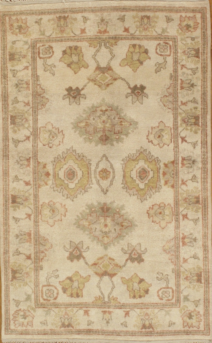 Oushak Collection Hand-Knotted Lamb's Wool Area Rug- Ivory - 3' 9' X 5' 11'