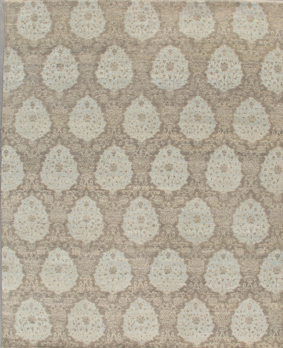 Transitional Collection Hand-Knotted Lamb's Wool Area Rug- 8' 0' X 9' 11' - Grey