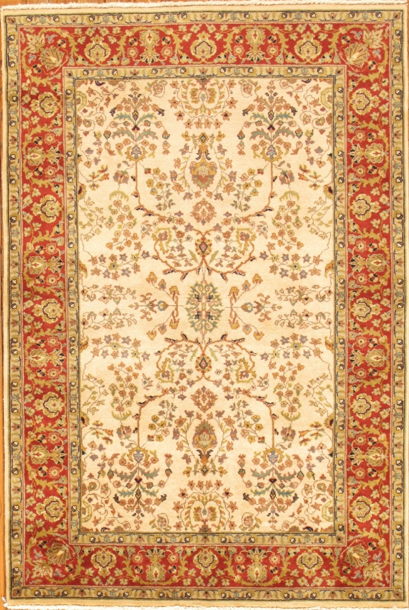 P-425 RUST 4X6 Azerbaijan Collection Hand-Knotted Lamb's Wool Area Rug- 4 ft. 1 in.  X 5 ft.11 in.   Ivory