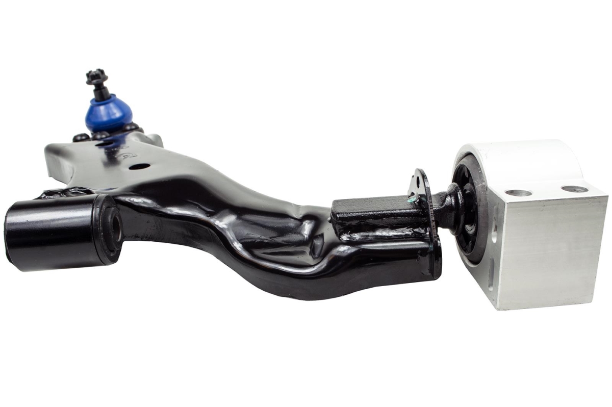 CMS501118 Front Right Lower Control Arm & Ball Joint Assembly for 2015-2017 Chevrolet Equinox