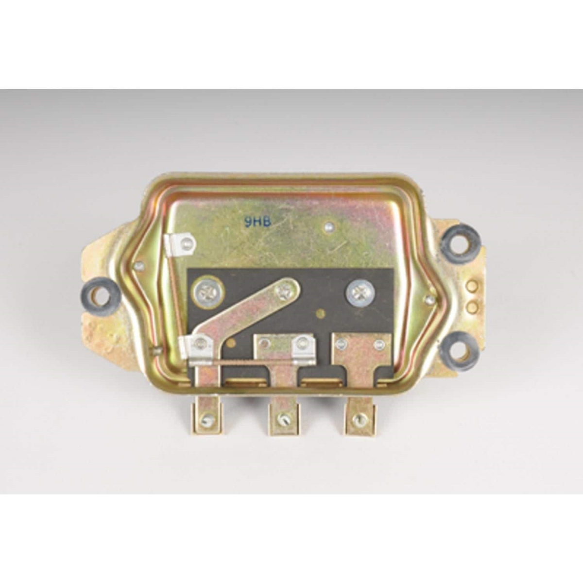 D618 Heavy Duty Voltage Regulator