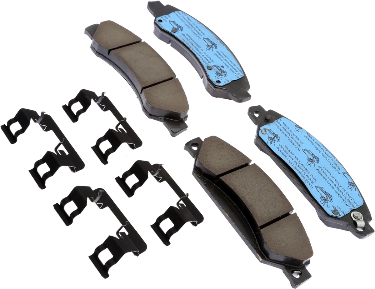 17D1092CHF1 Front Disc Brake Pad Set for 2007-2007 Cadillac Escalade