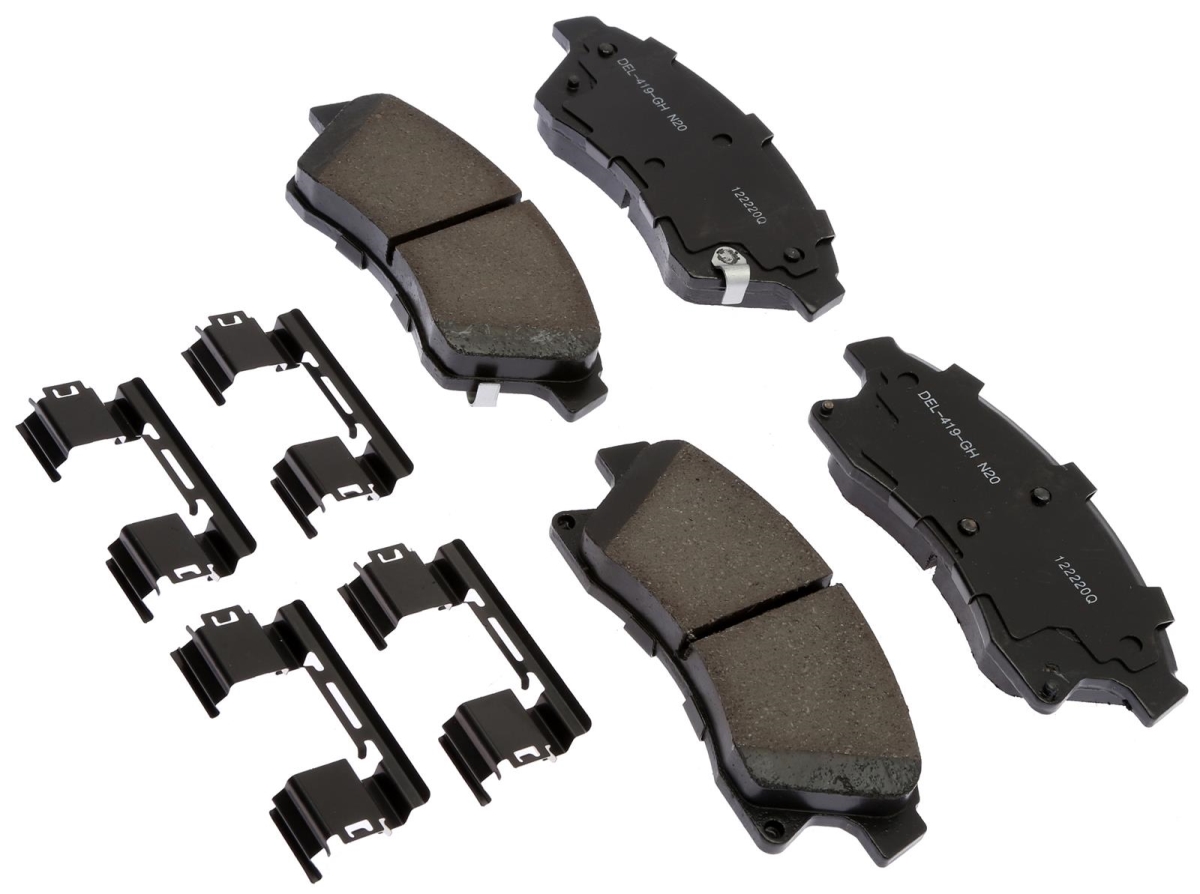 17D1522CHF1 Front Disc Brake Pad Set for 2010-2010 Chevrolet Cruze