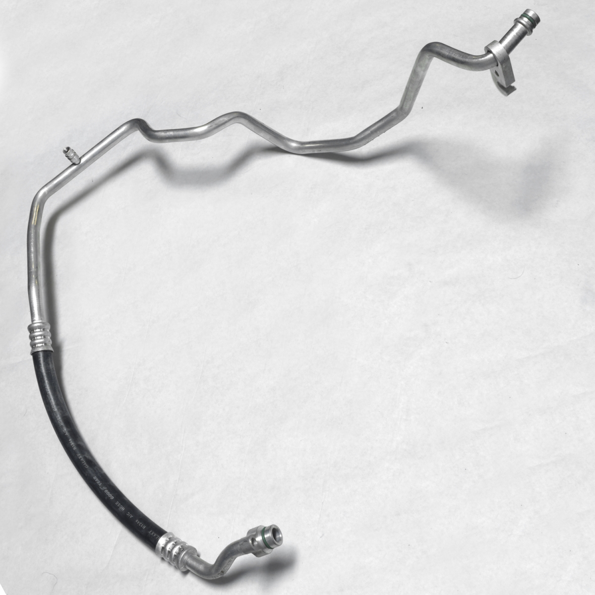 4812513 AC Refrigerant Suction Hose for 2011-2013 Infiniti M37
