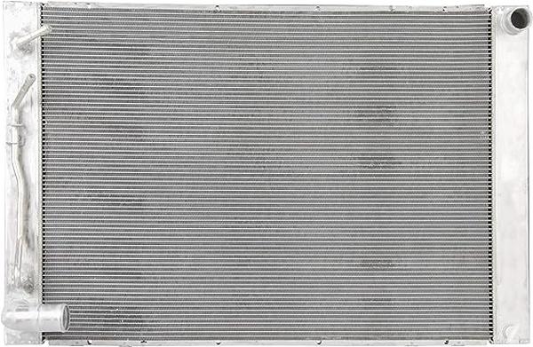 CU2682 Automotive Radiator for 2004-2005 Toyota Sienna