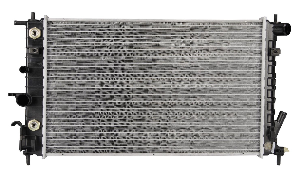 CU2606 Complete Radiator for 2000-2004 Saturn L100 Base L4 2.2L
