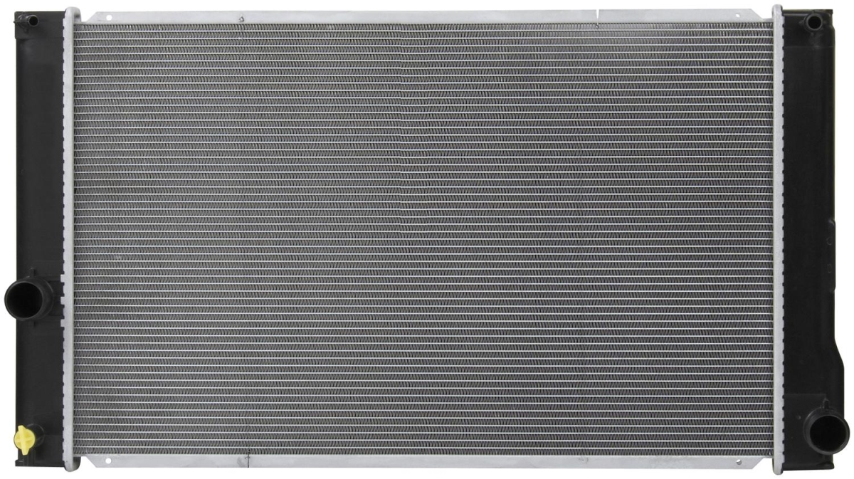 CU13137 14.56 in. Complete Radiator for 2010-2012 Lexus HS250h Base L4 2.4L