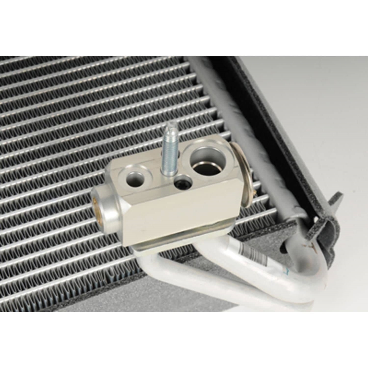 15-63734 Evaporator Assembly for 2008-2012 Buick Enclave