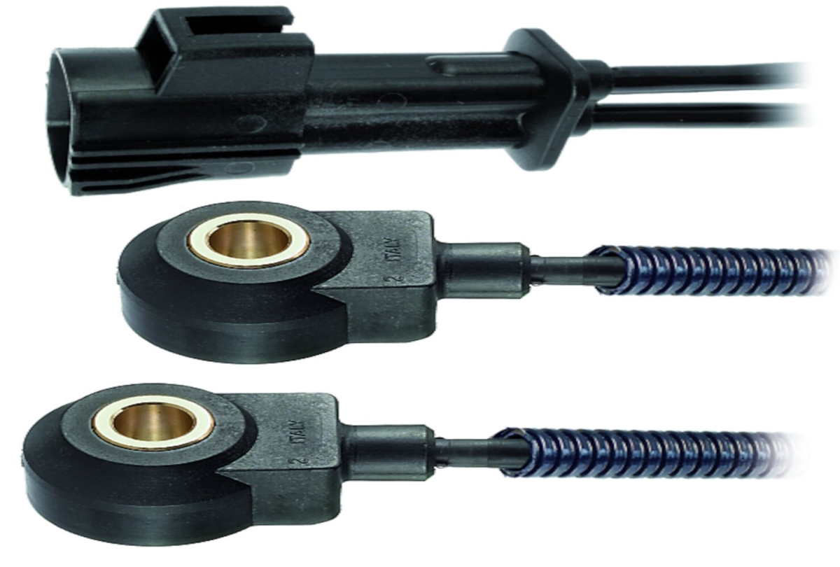 9.3131 Ignition Knock Detonation Sensor for 1999-2004 Volvo C70 Base