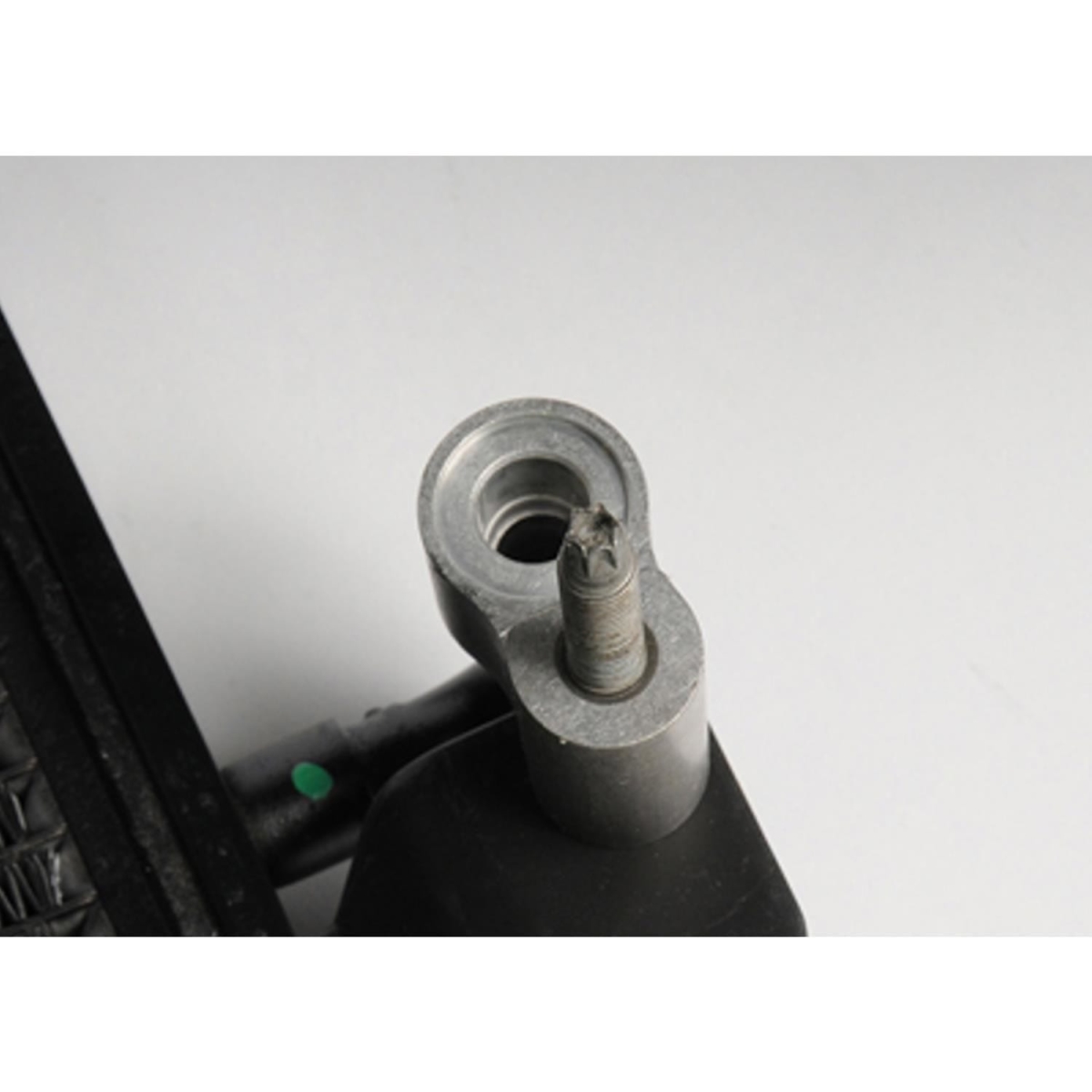15-63656 A-C Condenser Assembly for 2005-2009 Saab 9-7x