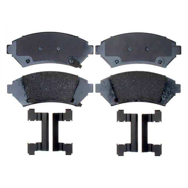 Front Brake Pad Set for 2000-2005 Buick LeSabre