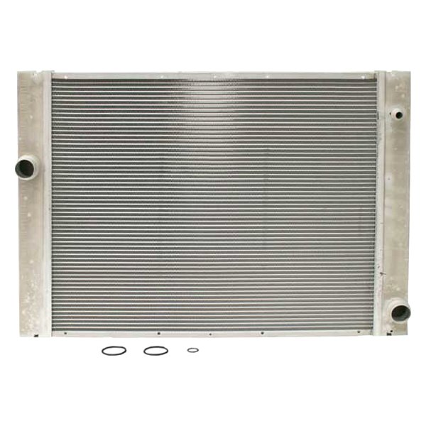CR580000P Radiator for 2007 BMW 525i