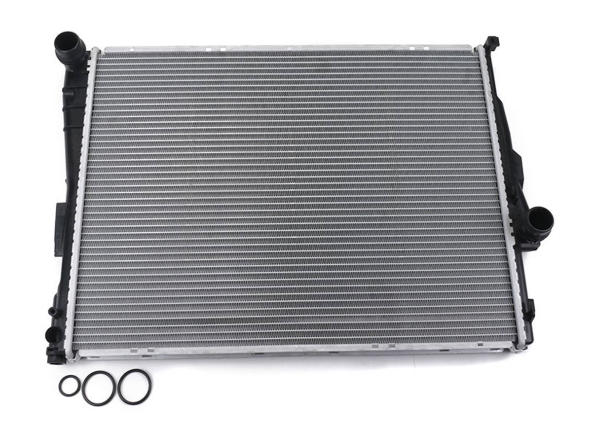 60875 Radiator for 2003-2005 BMW 325i