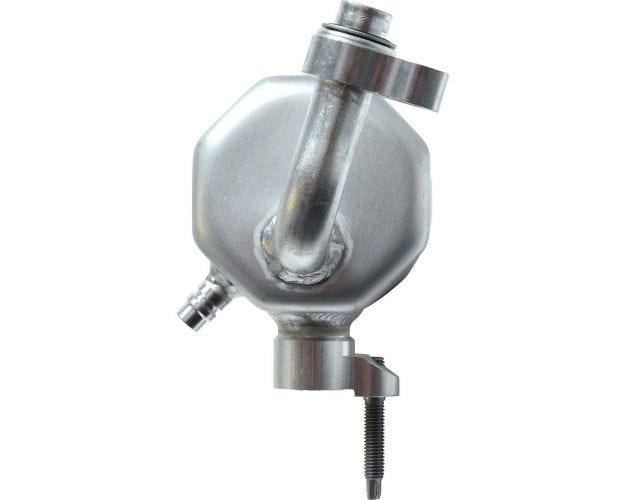 RD11128C A&C Accumulator for 2010-2013 GMC Yukon XL 2500