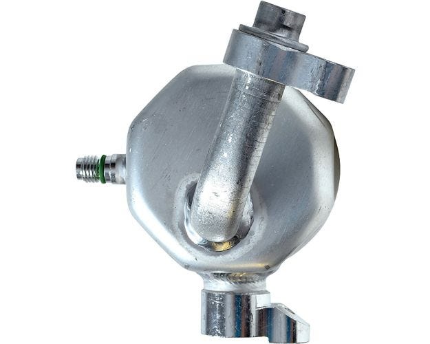 RD10079C A&C Accumulator for 2002-2004 Chevrolet Avalanche 1500