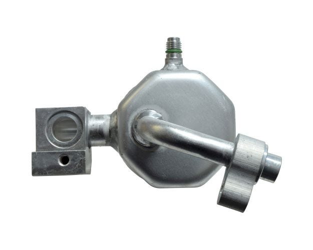 RD11010C A&C Accumulator for 2000-2000 GMC Yukon