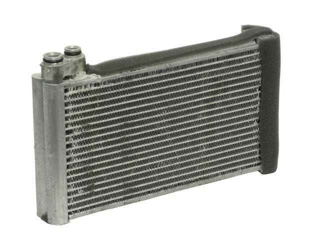 EV939772PFC A&C Evaporator Core for 2005-2009 Land Rover LR3 - Rear