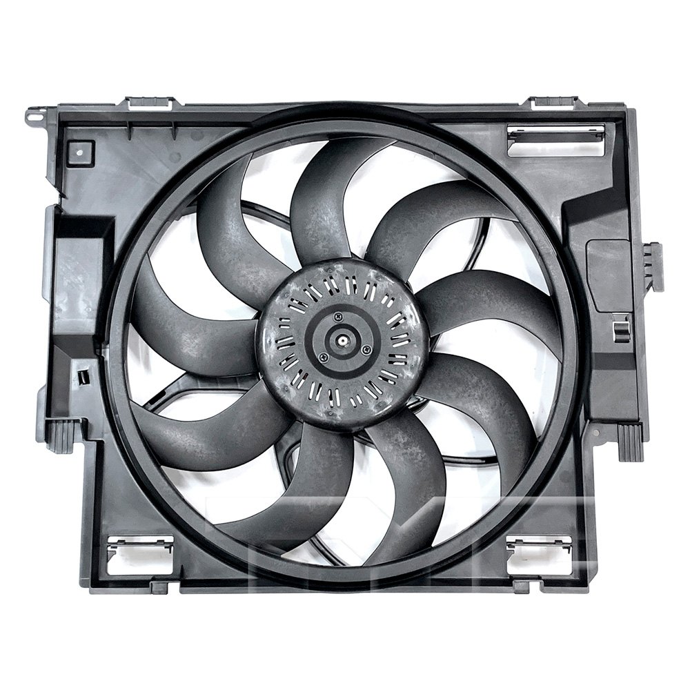 624380 Radiator & Condenser Fan Assembly for 2014-2016 BMW 2-Series