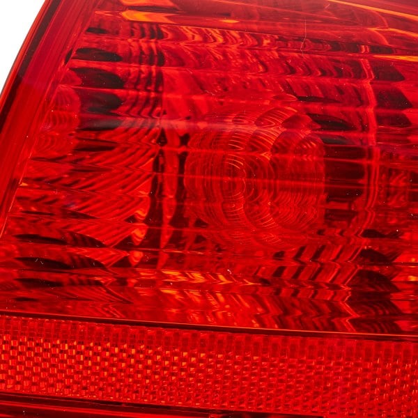 11-11185-90-9 Tail Light Assembly for 2005-2008 Audi S4