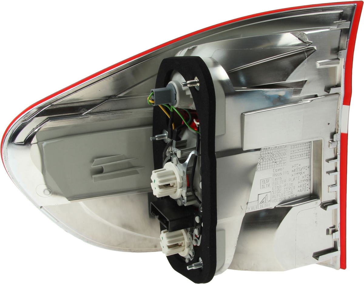 LUS5641 Tail Light Assembly for 2010 BMW X5