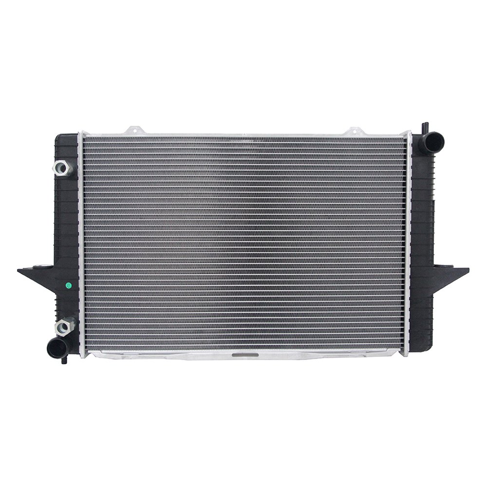 2424 Radiator for 1999-2004 Volvo C70