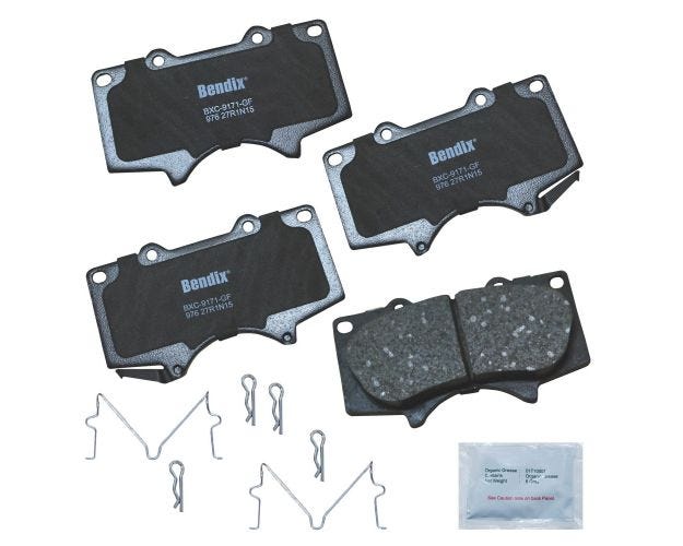 CFC976 Disc Brake Pad Set for 2010-2014 Toyota FJ Cruiser - Front
